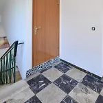 In شقة